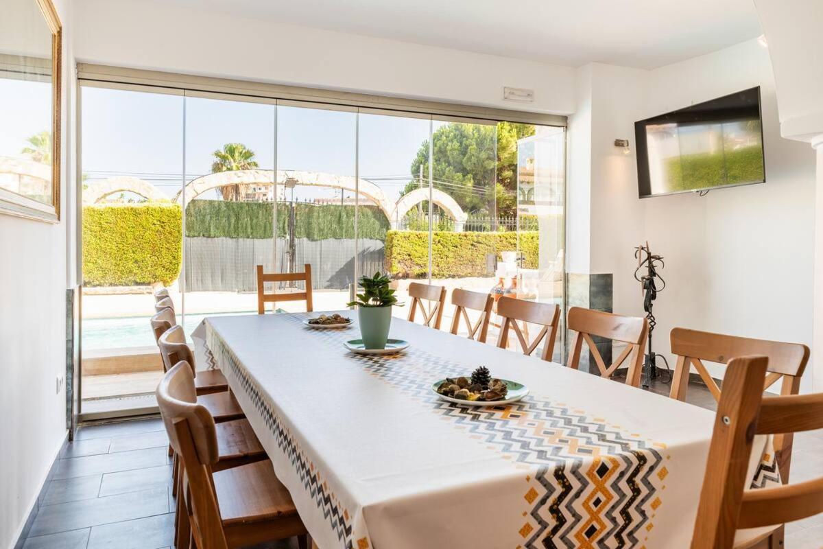 Villa Constantinos Apartamentos O Villa Completa Кальпе Екстер'єр фото